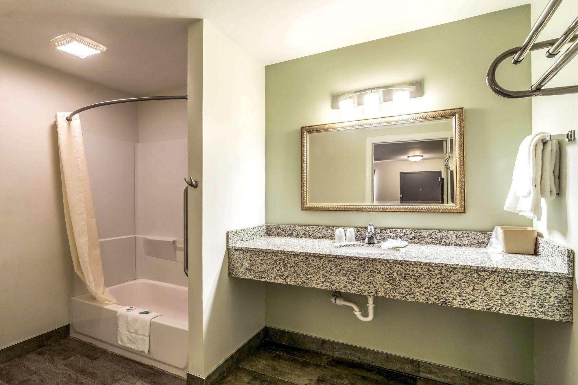 Rodeway Inn Portage Εξωτερικό φωτογραφία