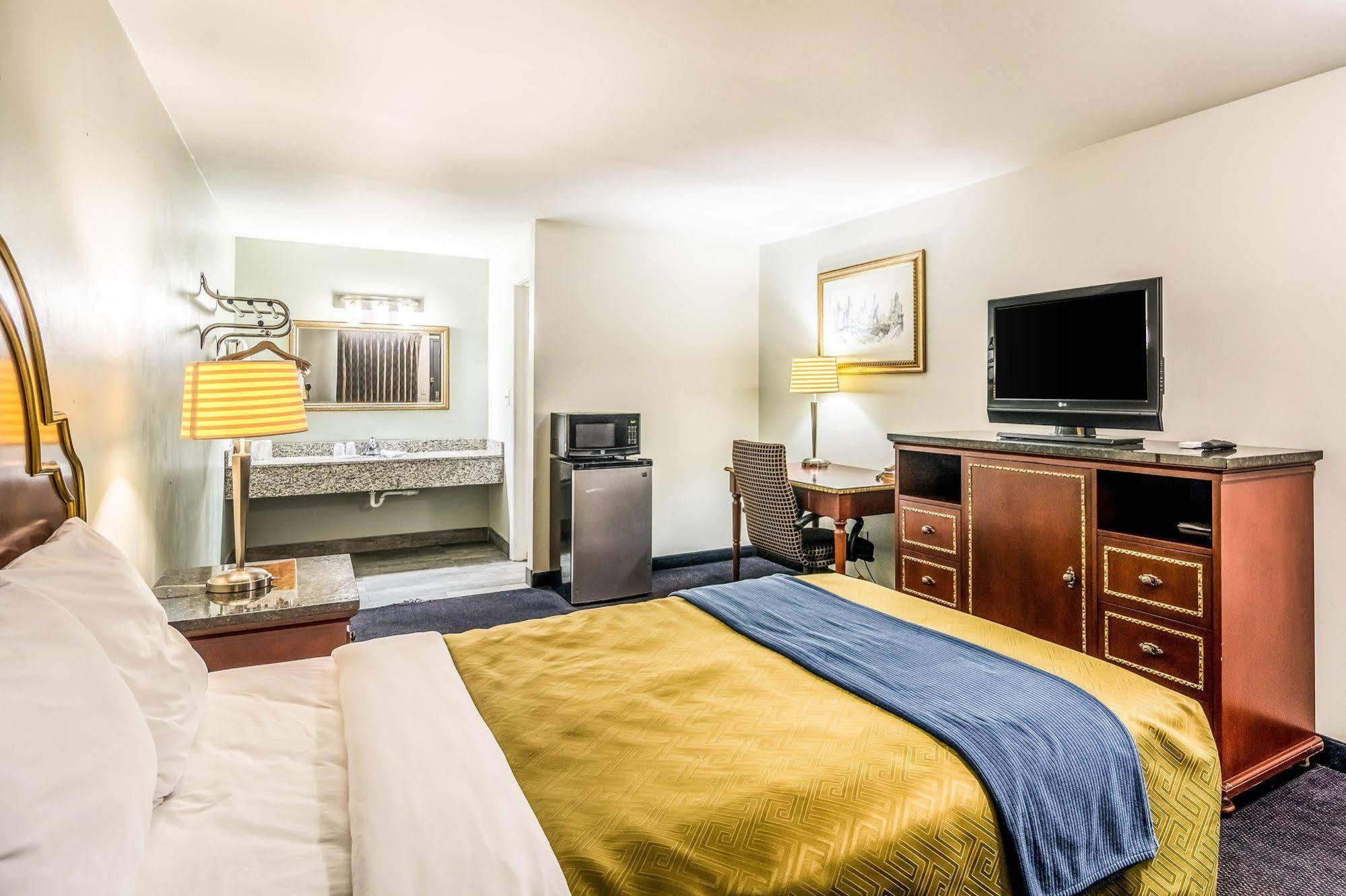 Rodeway Inn Portage Εξωτερικό φωτογραφία